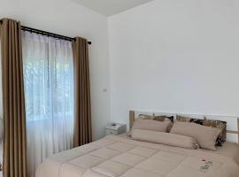 Yipso Residency, hotel com estacionamento em Yala