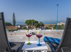 Casa Mazagón con vistas al mar，位于马札冈的带热水浴缸的酒店