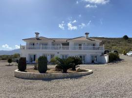 4 Bedroom Villa, Private Pool, Lorca, ξενοδοχείο σε Lorca