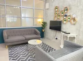 Izz Homestay 6Pax 3R2B Puncak Alam