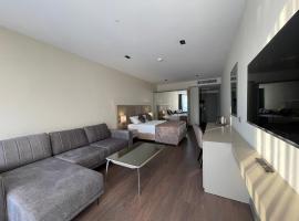 Alice Hotel Antalya, hotel em Lara