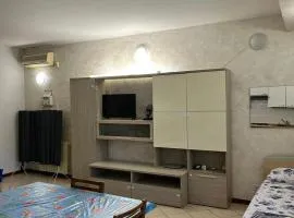 MELA's HOUSE C