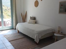 Andros summer house, hotel v destinaci Kypri