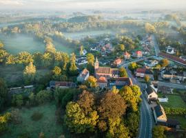 Perlefien, hotel v destinaci Zottegem