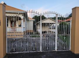 Pineapple villa, Cane Grove, hotel v destinaci Derrick