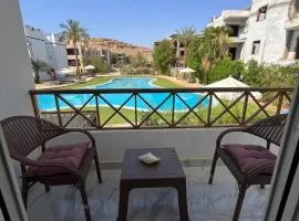 Riviera Resort Apartment - Pool view & Wifi