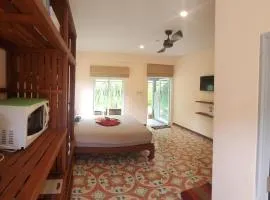 Baan NomTham