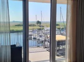 Luxe 4 persoons appartement in Residence Marina Kamperland 2c