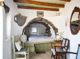 Messes Traditional Stone House with Amazing Sea View 2 – hotel w mieście Mandrákion