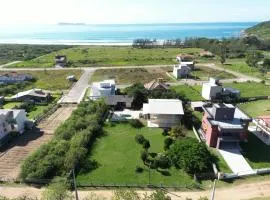 Casa grande na Gamboa Garopaba