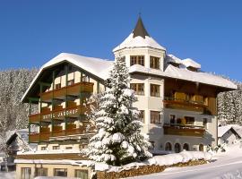 Jagdhof Hotel, hotel v destinaci Lackenhof