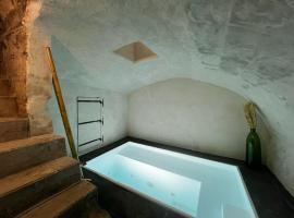 Piscine chauffée, Rouen centre, Maison atypique โรงแรมในรูออง