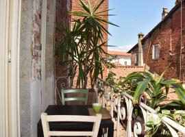 B&B Anfiteatro، فندق في لوكّا