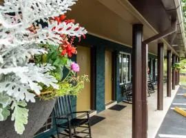 Townsend River Breeze Inn