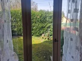 Appartement lumineux en duplex avec terrasse et jardin