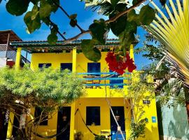 Hospedagem Capitólio 1 em Canoa Quebrada Ce seu chalé, hotel v destinaci Canoa Quebrada