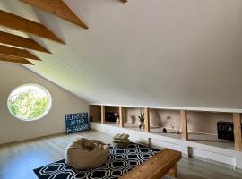 Two story tiny house, ξενοδοχείο σε Ventspils