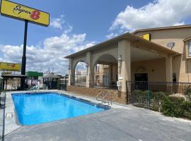 Super 8 by Wyndham Decatur Texas, hotel v destinaci Decatur