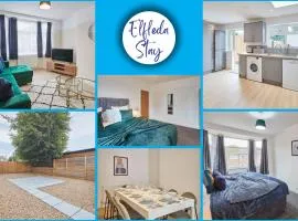 Elfleda Stay - Modern 5 bedroom house with parking