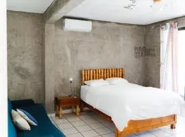 Desert Heart Hostel
