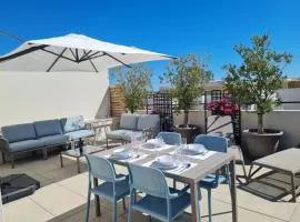 Appartement T3 avec grande terrasse et vue sur les Albères - FR-1-732-85