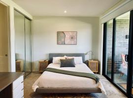 Golf Sandbelt Private Room with Ensuite inc Breakfast, hotel v destinaci Cheltenham