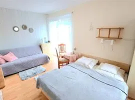 Pod Słoneczkiem 1