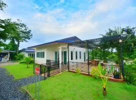 BaansuanThanisorn&Rolf บ้านสวนธนิสร & ร๊อฟ、Ban Nam Penのリゾート