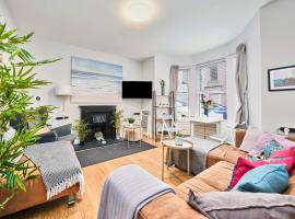 Princess Yellow 1 - Portrush by the Sea, hôtel à Portrush