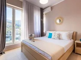 Himara City 11 - Central, Beach Access