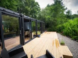 Bird Nest - dine with the eagles Private Retreat
