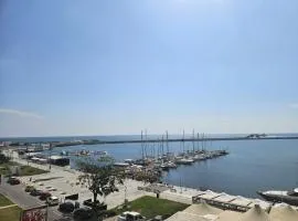 Blue Marina Sea View