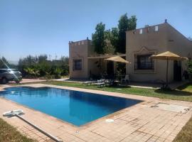 Villa de HIMMI, hotel v Marrákéši