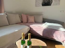 Silent City Apartments, hotel v destinaci Walddorf