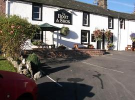 Boot & Shoe Inn, hotel with parking in Greystoke