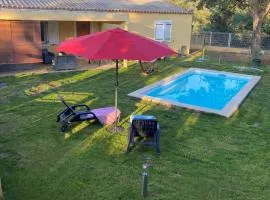 Agréable rez de jardin avec Piscine et Jacuzzi