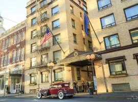 The Mark Spencer Hotel