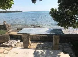 Vita Beachfront apartment