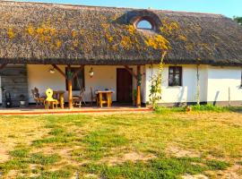 Róka - tanya, cottage in Šupljak