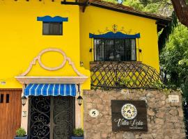 Villa Lola - Adults Only, bed and breakfast v destinaci Puerto Vallarta