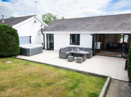 113 Cae Du, hotel in Abersoch