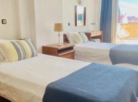 Caparica Terrace Beach Apartment, hotel di Costa da Caparica