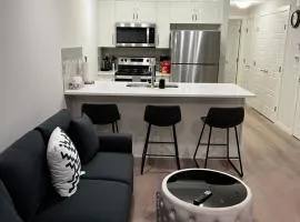 The Haven - cozy 1 bedroom suite in Seton SE Calgary