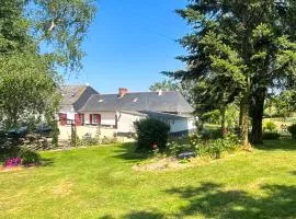 Maison charmante à Ombrée d'Anjou avec jardin et terrasse
