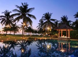 Villa Hanani, hotel dengan jacuzzi di Jimbaran