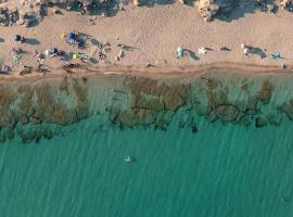 Pinulà, מלון במרוג'ו