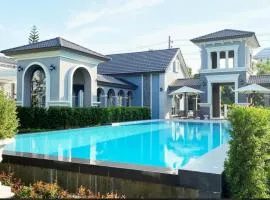 The Golden Town CNX private house
