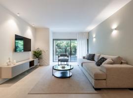 Dizengoff Deluxe Retreat