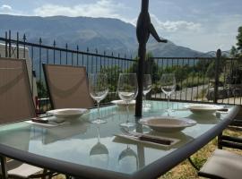 Borda Mateo, hotel a Eresué