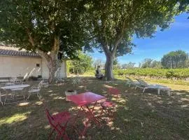 Gîte de la Cave - Charmant Gîte provençal avec une chambre